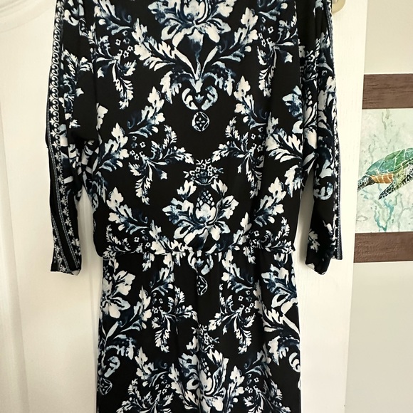 WHBM NWOT Multi-Colored Cold Shoulder Dress. Stunning! - Picture 8 of 10